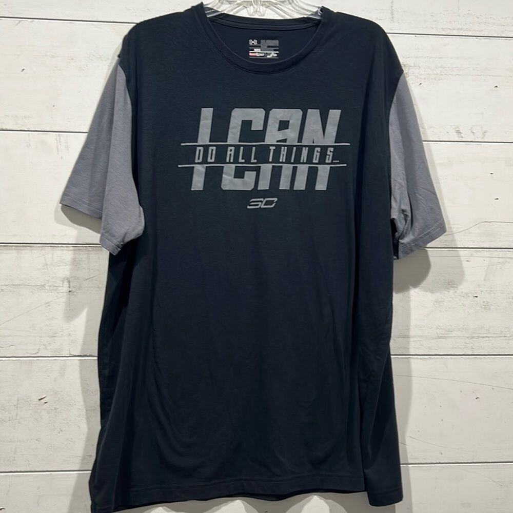 Under Armour Black & Gray T-Shirt - XL